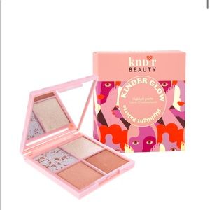 'KNDR BEAUTY' Highlight Palette